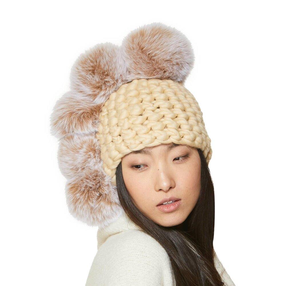 multi pom beanies – Mischa Lampert